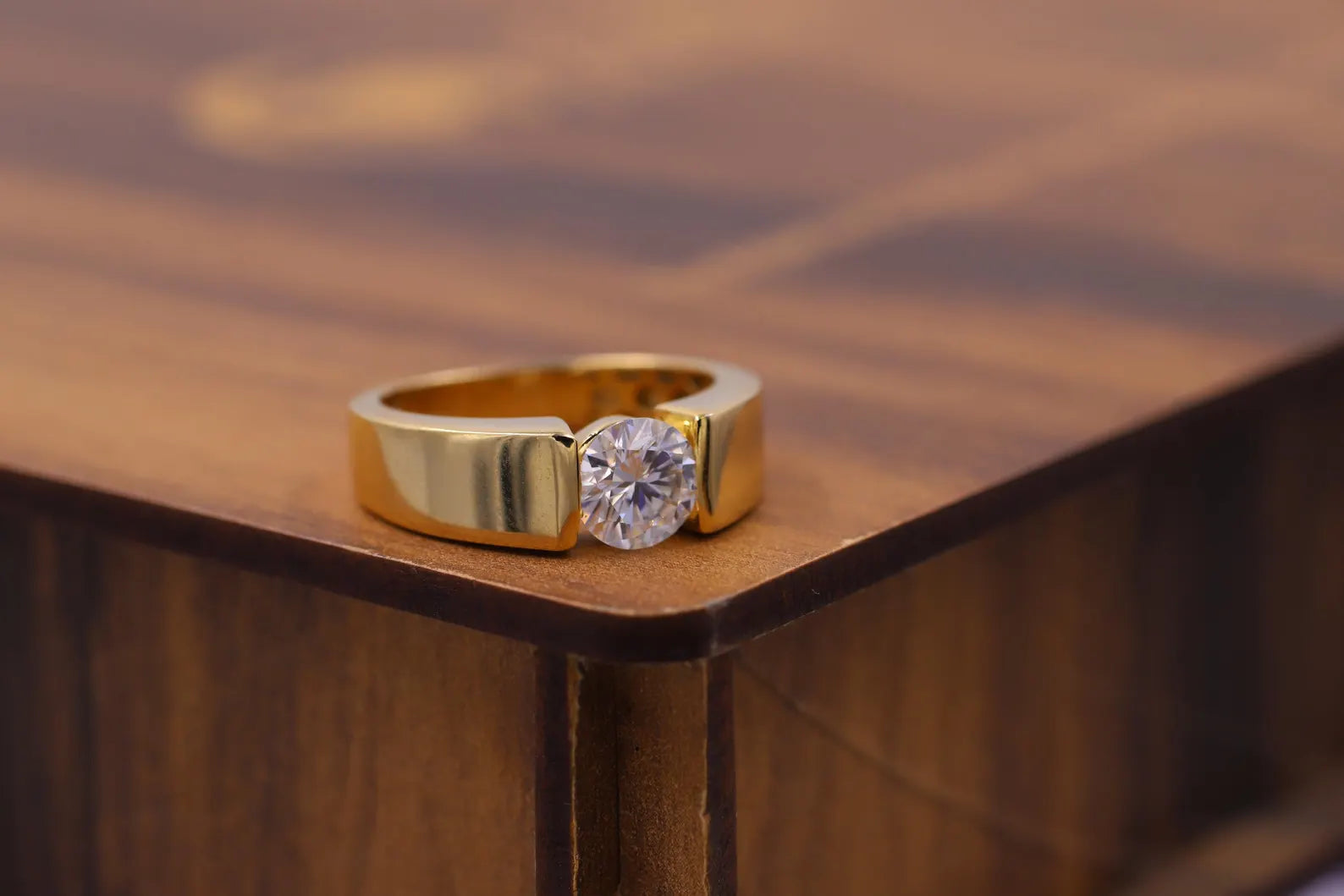 1.0 CT Solitaire Tension Set Round Cut  Diamond Ring